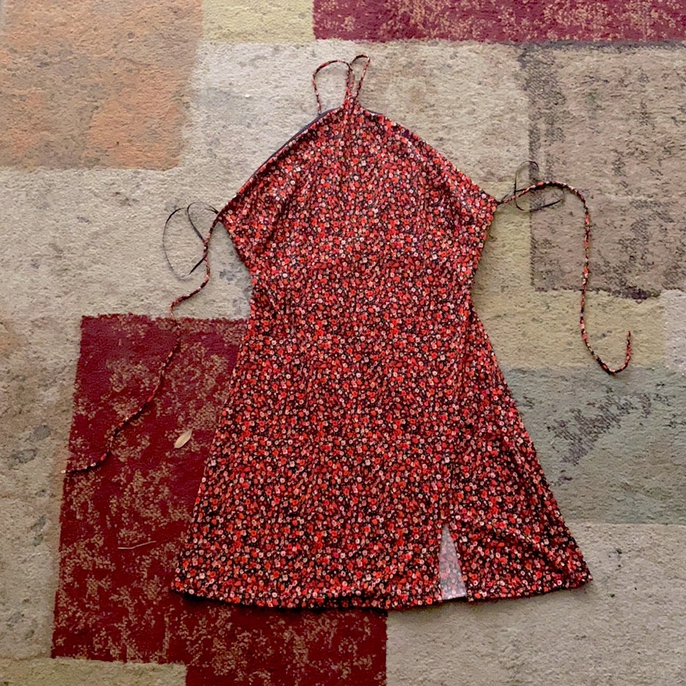 red floral strapless mini dress
